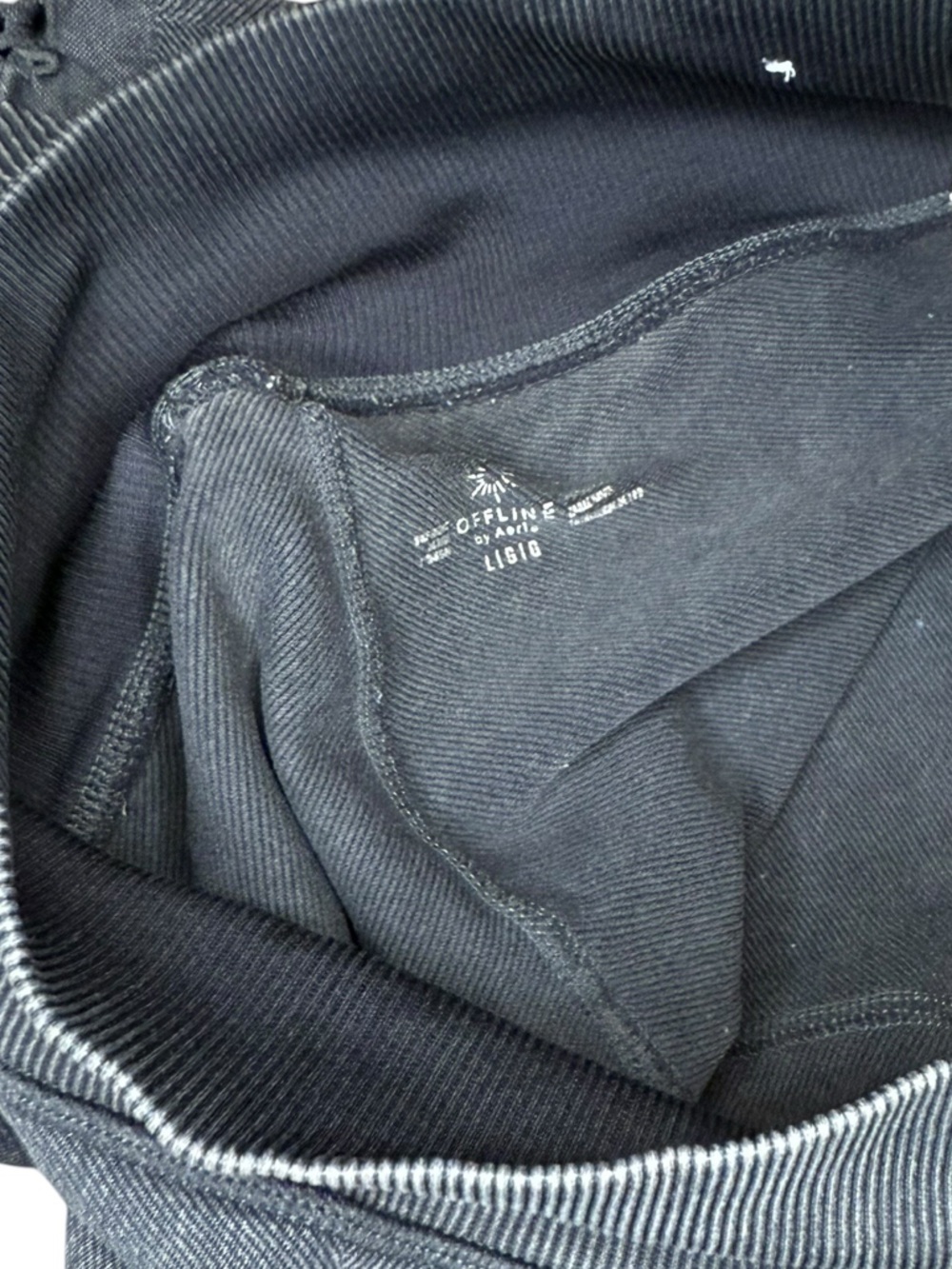 Offline by aerie Black Ribbed High-Rise Bike Shorts and Crop Top Set - Picture 3 of 6